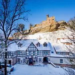 Relais & Chateaux Hardenberg Burghotel מלון