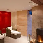 Relais & Chateaux Hardenberg Burghotel מלון