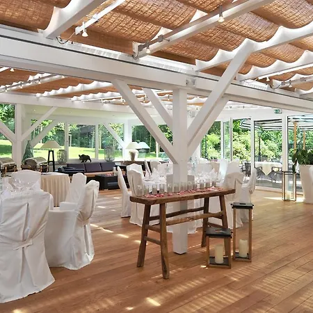 Relais & Chateaux Hardenberg Burghotel 4*