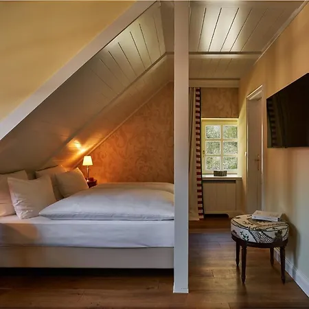Relais & Chateaux Hardenberg Burghotel Noerten-Hardenberg
