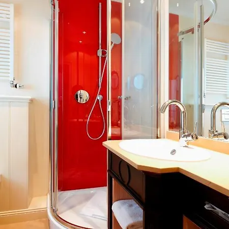 Relais & Chateaux Hardenberg Burghotel Hotel 4*