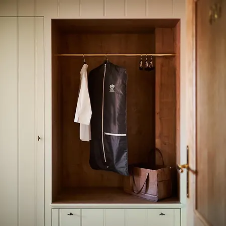 Relais & Chateaux Hardenberg Burghotel 4* Нёртен-Харденберг