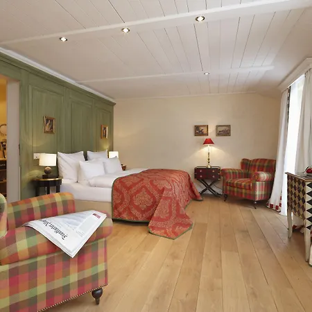 Relais & Chateaux Hardenberg Burghotel Отель 4*