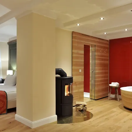 Relais & Chateaux Hardenberg Burghotel Отель Нёртен-Харденберг