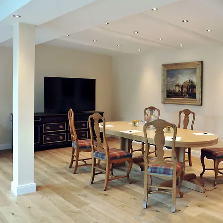 Relais & Chateaux Hardenberg Burghotel Отель 4*