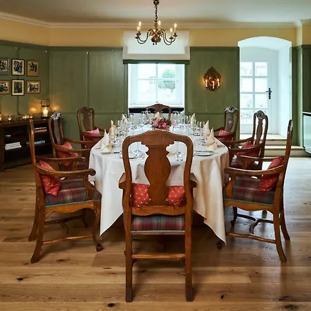 Relais & Chateaux Hardenberg Burghotel Nörten-Hardenberg